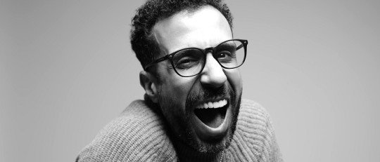 Por qué reírse de uno mismo tiene poder terapéutico