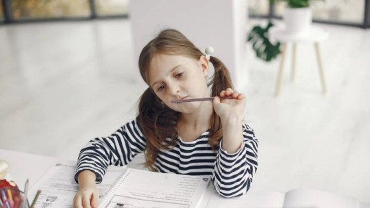 El homeschooling o educar a los niños en casa: qué tener en cuenta sobre esta práctica cada vez más extendida