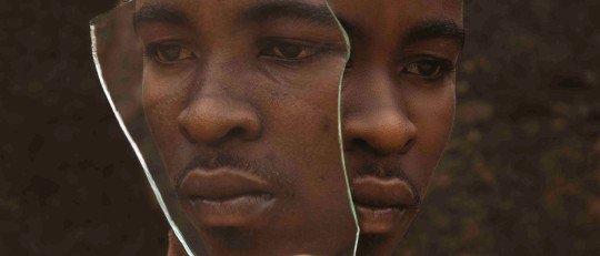 Tu pasado no te define: tú eliges qué te limita y qué sueltas