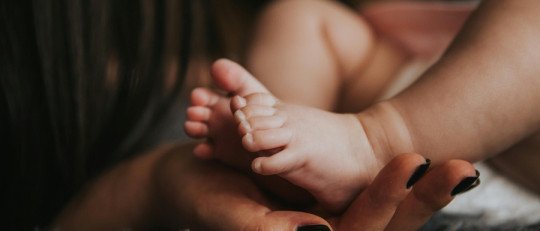 ¿Pausar nuestra carrera laboral para Maternar es un retroceso?