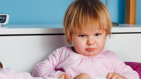 Crianza positiva frente a rabietas: cómo afrontar que tu hijo se porte peor contigo