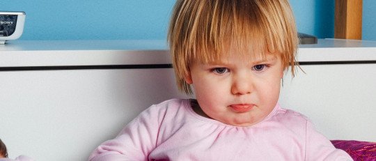Crianza positiva frente a rabietas: cómo afrontar que tu hijo se porte peor contigo