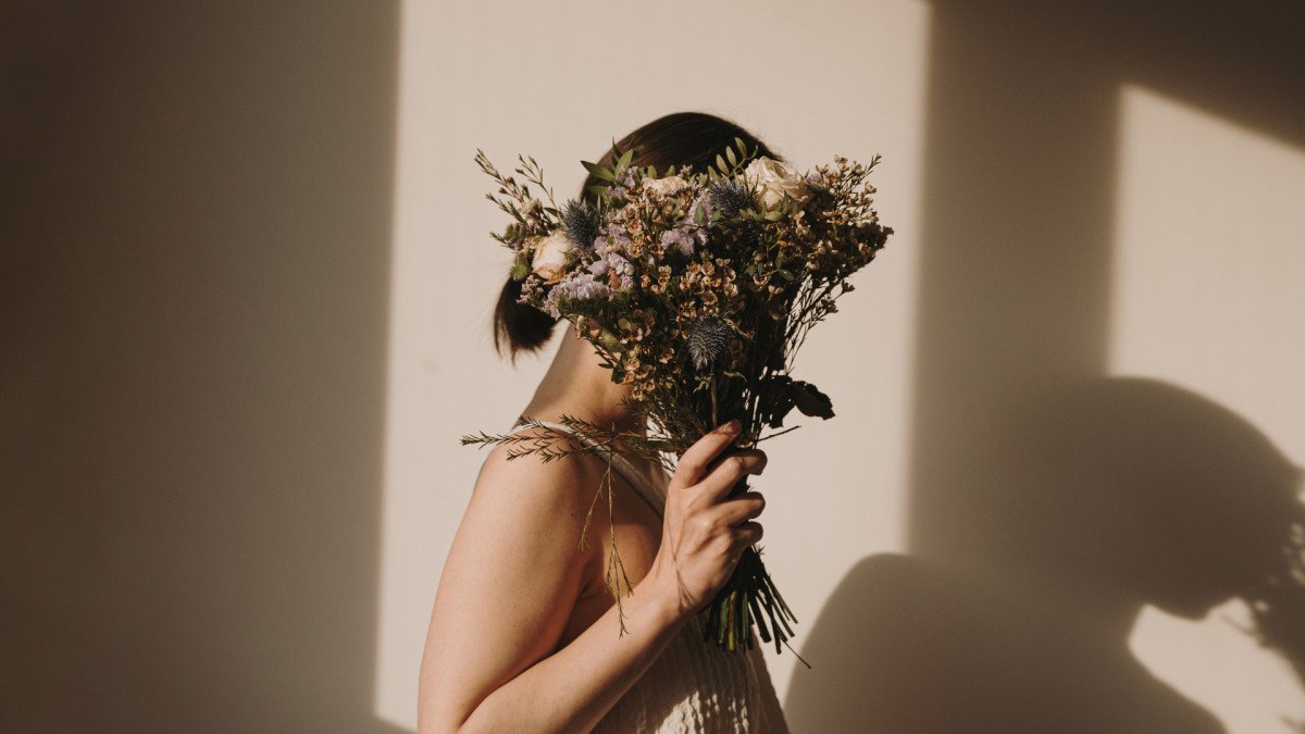 Amor enmascarado: rompiendo cadenas de codependencia