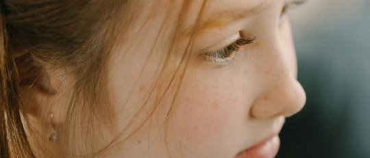 Cómo empoderar a los niños para que respondan ante el contacto físico no deseado