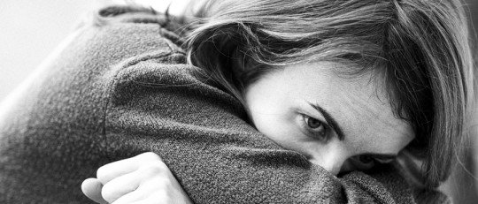 Estrés crónico o depresión silenciosa: cómo saber cuál tienes y qué hacer