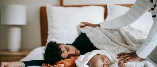 El colecho, una fórmula beneficiosa si contribuye al descanso familiar