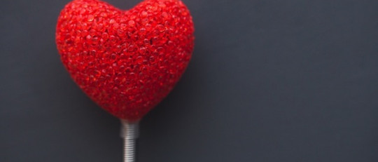 Cómo saber cuándo alguien no te quiere, en 35 ítems