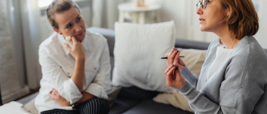 Ansiedad sin fármacos: la terapia como solución estable y saludable