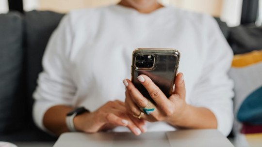 Ansiedad digital: la obsesión de hacer scroll en TikTok