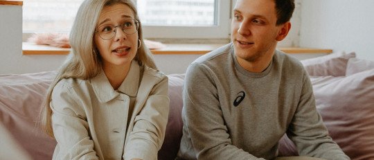 El síndrome del impostor en el amor: sentir que no mereces a tu pareja