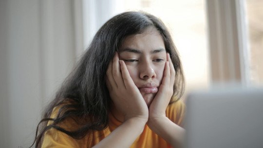 ¿Por qué las personas con TDAH se aburren tanto?