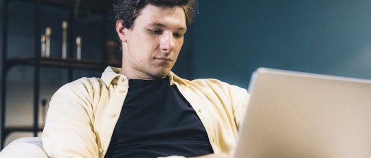 El impacto psicológico de tener que dejar el trabajo por salud