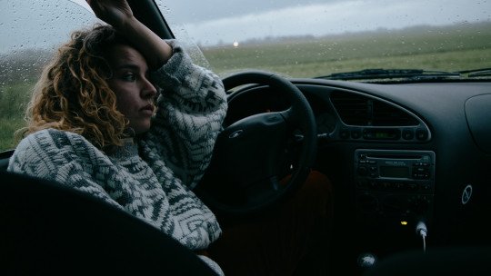 El impacto de la soledad emocional