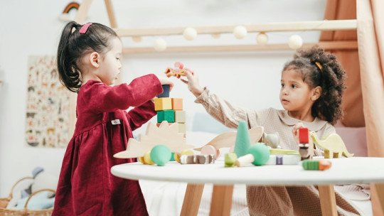 Aprender jugando: cómo lo cotidiano se convierte en su escuela