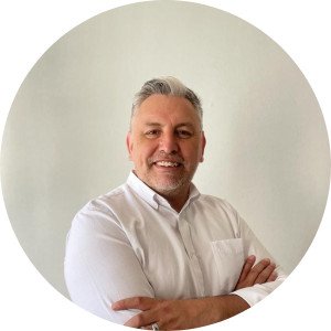 Victor Adrián Mellado Oliva