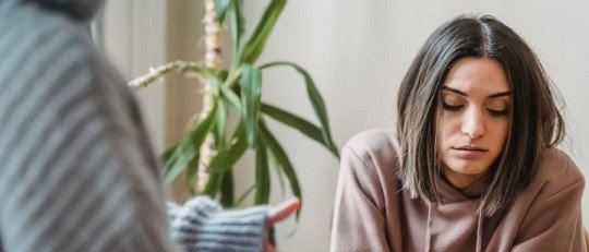 El abordaje expresivo somático: cuerpo, arte y ciencia en el acompañamiento del trauma