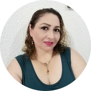 Amada Almendra Fabián