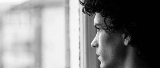 Así es como la comparación constante sabotea tu felicidad