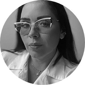 Leandra Lorena Prada Cruz