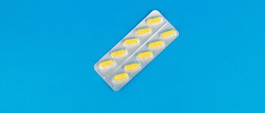 Cómo la farmacología trabaja conjuntamente con la psicoterapia