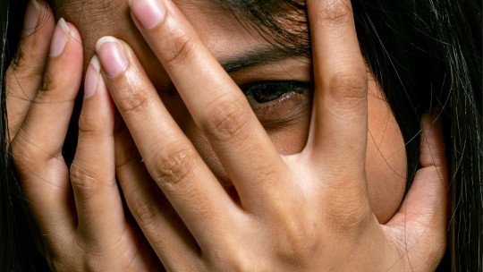 Cómo el maltrato en la infancia construye adultos inseguros