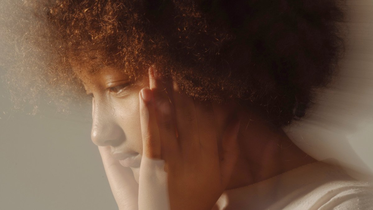 Más allá de la inteligencia emocional: cómo la gestión de emociones te ayuda a estar bien