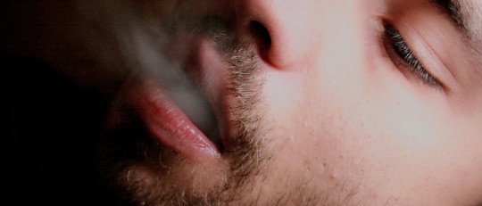 Por qué las adicciones cruzadas se refuerzan mutuamente (y cómo superarlas)