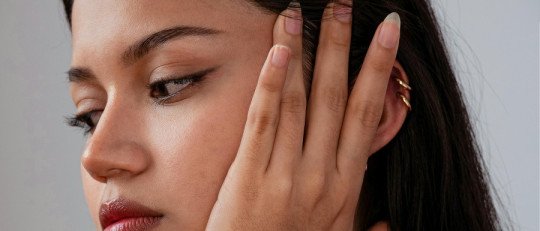 Autocrítica feroz: cómo tu juez interior afecta tu autoestima