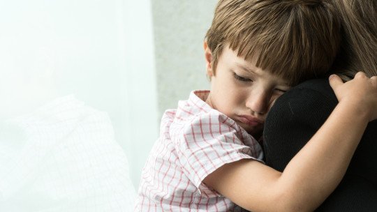 Lo que no sanas en ti lo heredan tus hijos: rompiendo el ciclo del trauma invisible