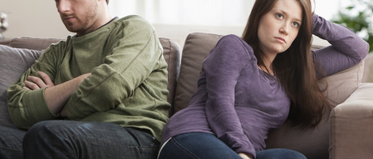 Silencios incómodos