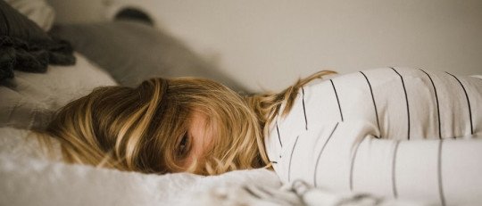 Duermo, pero no descanso: la conexión entre ansiedad, estrés y sueño