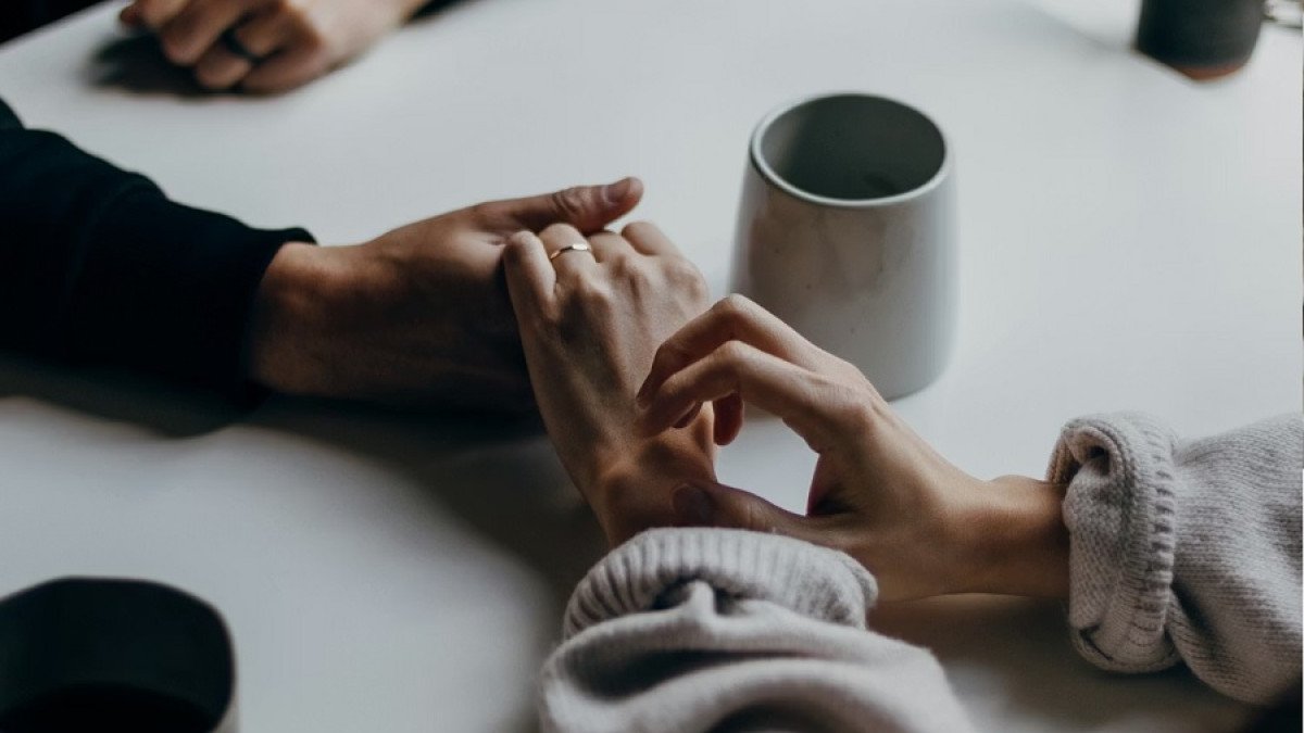 Cómo San Valentín puede enmascarar la dependencia emocional