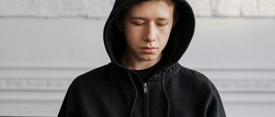 La adolescencia no siempre es el problema: Es el reflejo de la infancia que tuvo