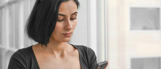 Adicción a la inteligencia artificial: cómo los chatbots generan dependencia