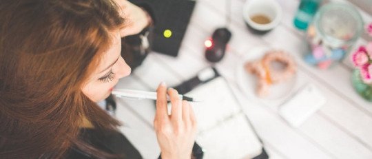 Reflexiones de fin de año: 5 preguntas poderosas para transformar tu 2026