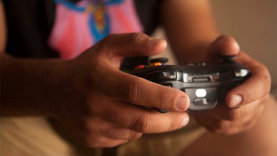 Cómo la adicción a los videojuegos online complica la relación con los adolescentes
