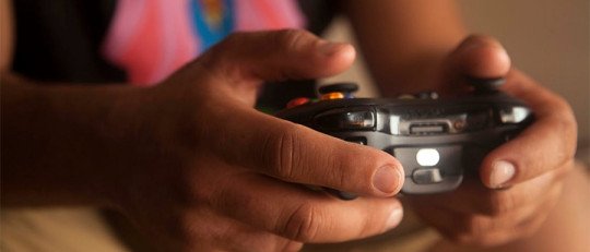 Cómo la adicción a los videojuegos online complica la relación con los adolescentes