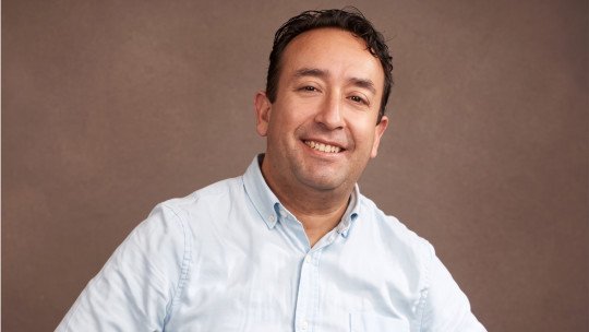 Entrevista a Humberto Méndez: cómo transformar la autocrítica y fortalecer la autoestima