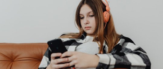 Adicción a las redes sociales en adolescentes: ¿qué pueden hacer los padres?