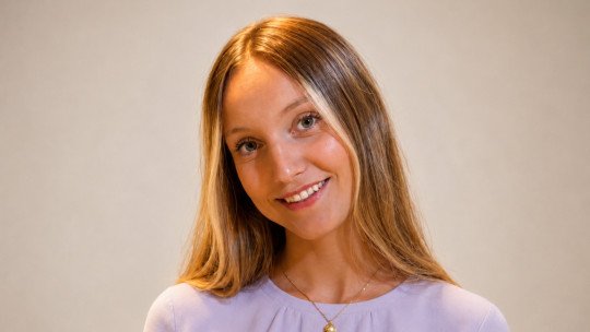 Entrevista a Noemí Santos López: por qué sentir que nunca somos suficientes alimenta la ansiedad