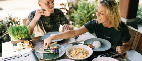 Cómo el amor influye en la conducta alimentaria: emociones, vínculos y hábitos alimentarios