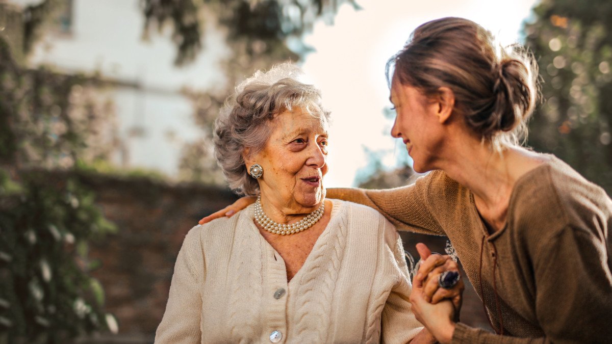 ¿Cómo cuidar a mis padres cuando envejecen sin olvidarme de mí?