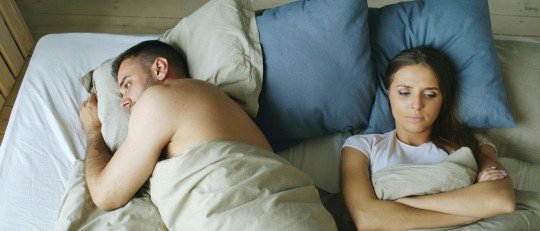 Estoy con mi pareja y me gusta otra persona: ¿cómo puede ayudarme un psicólogo?