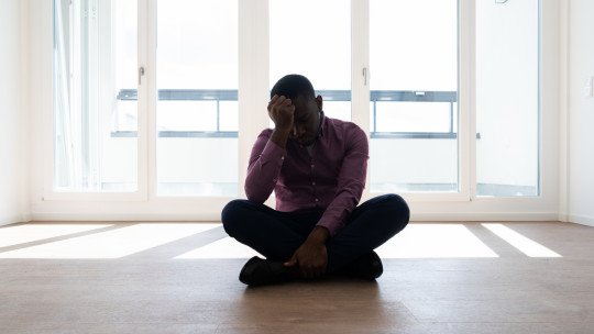 Evitación experiencial: por qué intentar no sentir puede aumentar el malestar