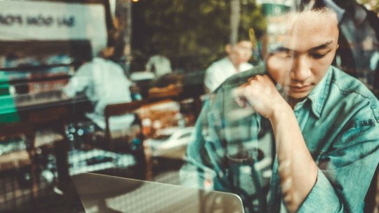 Tener un pensamiento y creérselo: dos cosas distintas