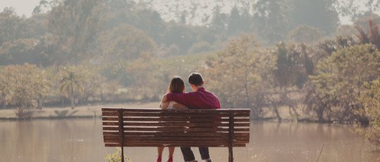 Apego en pareja: cómo nuestros estilos de apego influyen en las relaciones