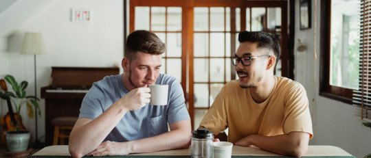 Conectar y comunicar: habilidades para construir relaciones más sanas y efectivas