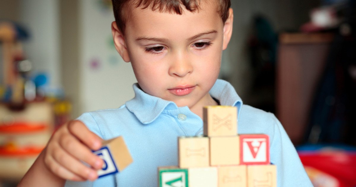 Tipos de autismo: qué significa hablar de espectro y cómo reconocer sus señales