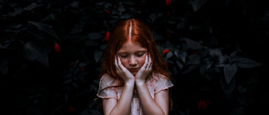 Trauma psicológico: qué ocurre cuando una experiencia sigue sintiéndose presente