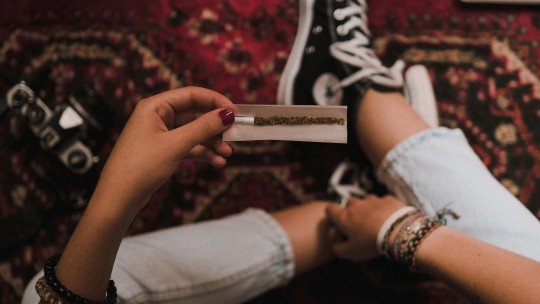 Como el consumo de drogas en la adolescencia cambia el cerebro para siempre